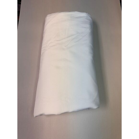 NWOT Amazon Basics Lightweight Pleated Bed Skirt, King, Bright White, Solid - Picture 3 of 6